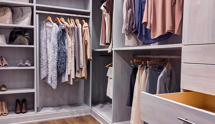 Walk in closet